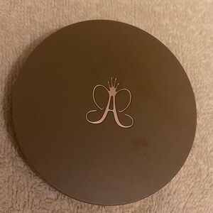 Anastasia Beverly Hills Smooth Blur Bronzer